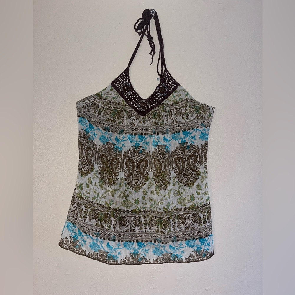 Halter top, ties at the neck, crochet at the top